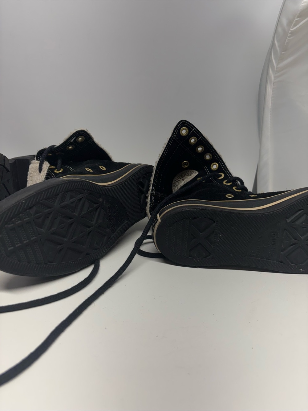 Converse Chuck Taylor All Star winter boots Men 4.5, Woman 6.5 Convertible 9in - Picture 4 of 6